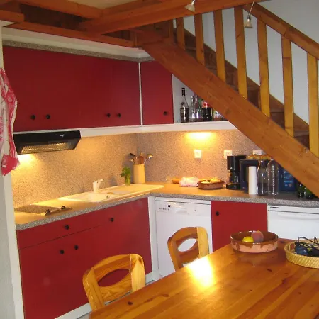 Semesterbostad - Maison De *