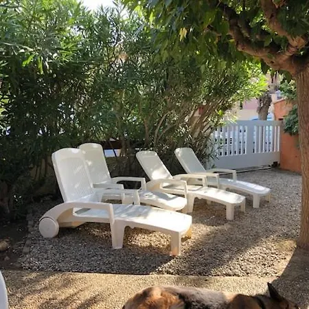 - Maison De Holiday home