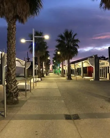 - Maison De Vias