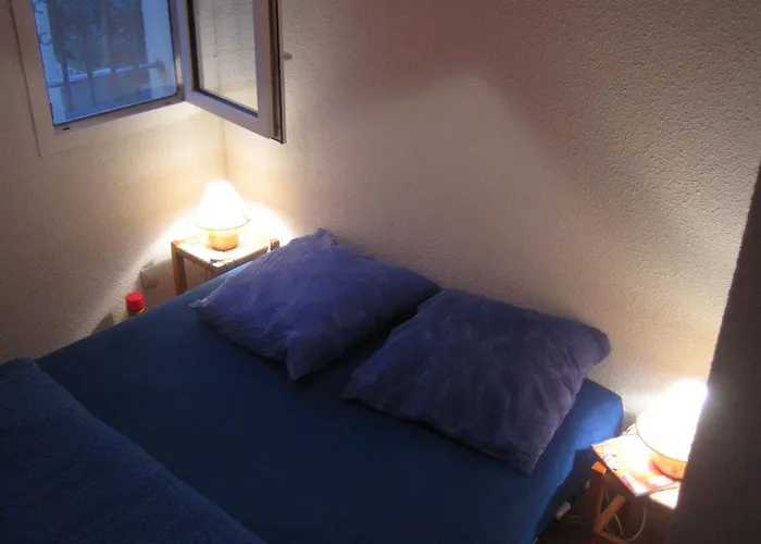 Nyaraló - Maison De *